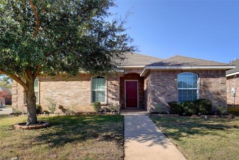 1124 Monticello Drive Azle TX 76020