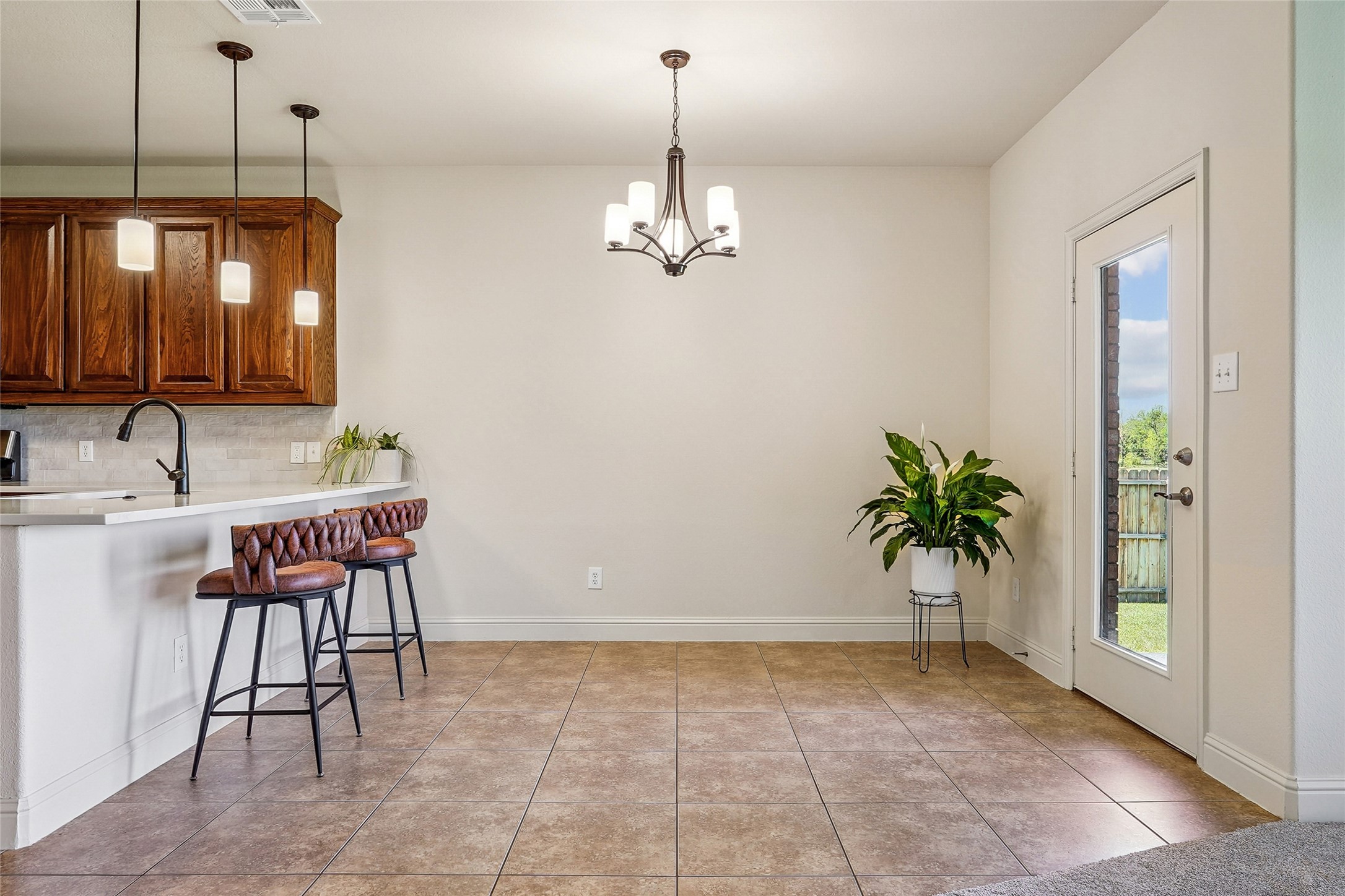 304 Creekside Trail Argyle TX 76226