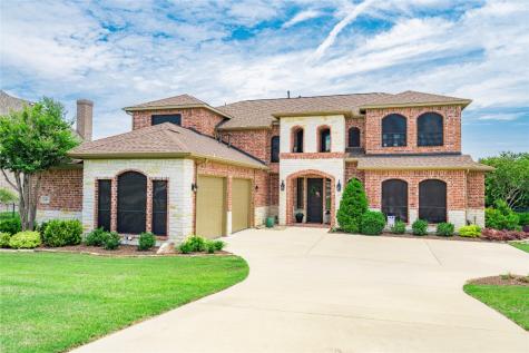 1009 Hilltop Drive Lavon TX 75166