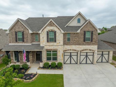 636 Fall Wood Trail Fort Worth TX 76131