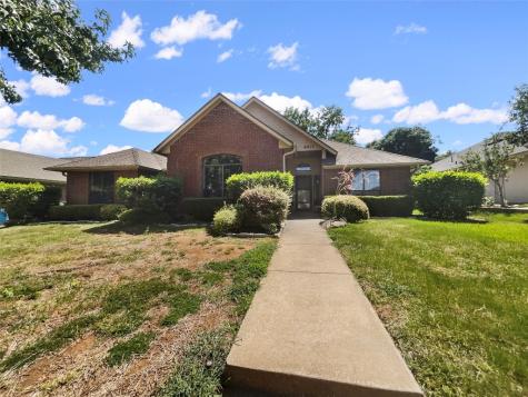4917 Wolf Creek Trail Flower Mound TX 75028