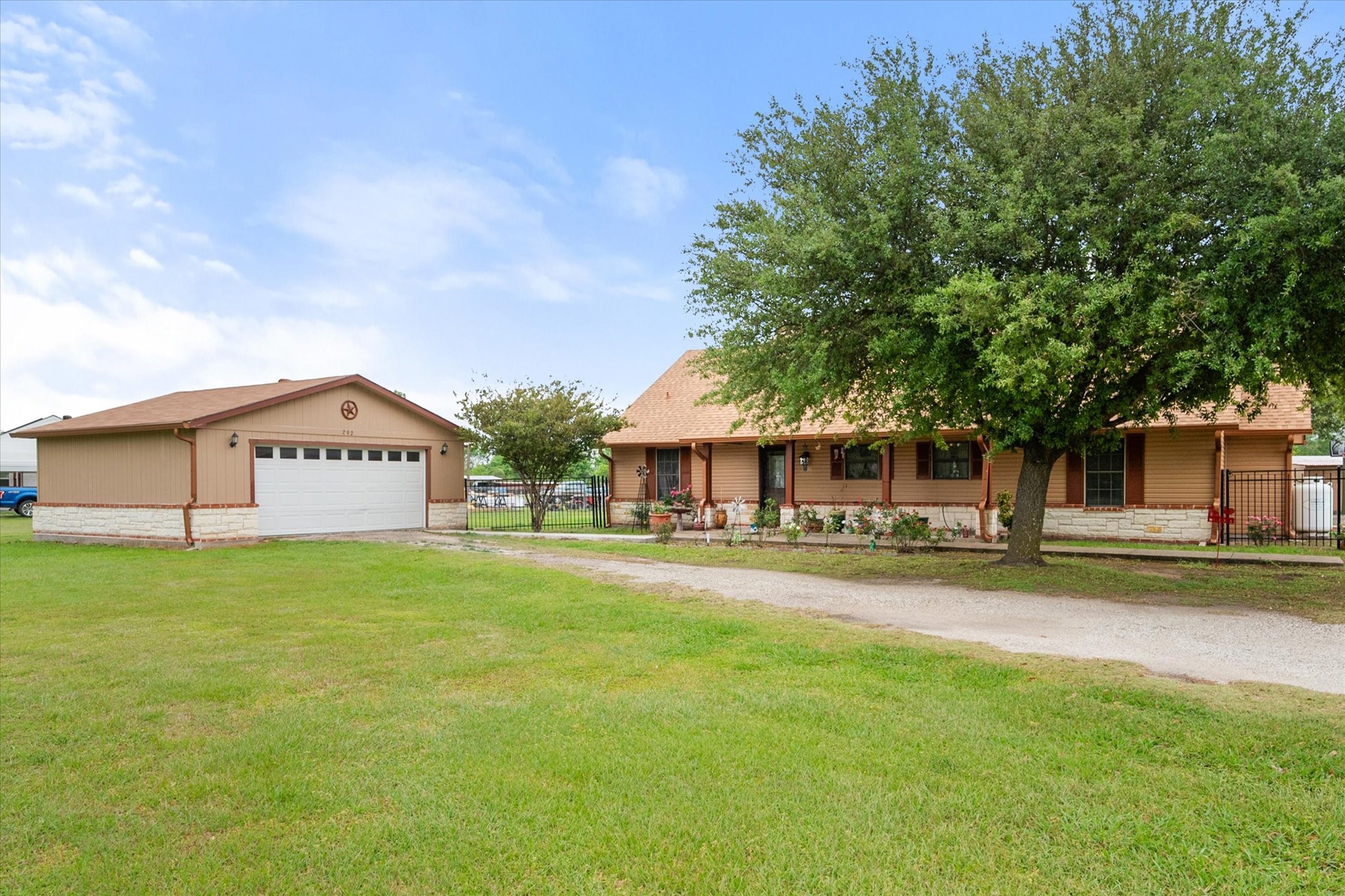 292 W Fm 2555 Corsicana TX 75110