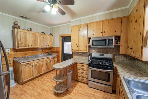 1404 W Walker Street Breckenridge TX 76424