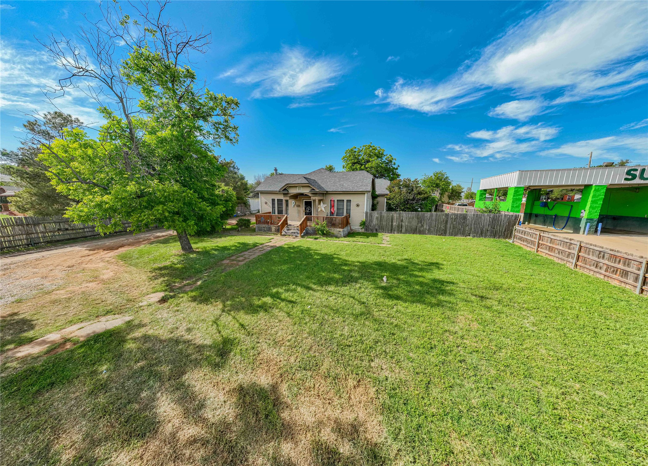 1404 W Walker Street Breckenridge TX 76424