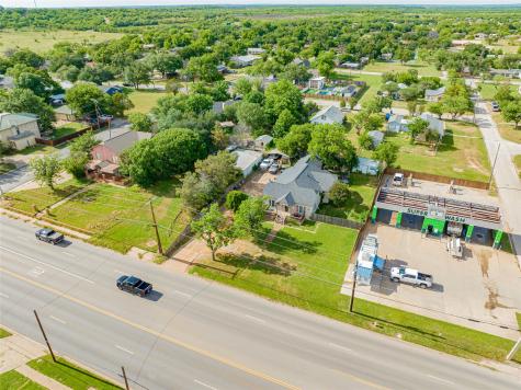 1404 W Walker Street Breckenridge TX 76424