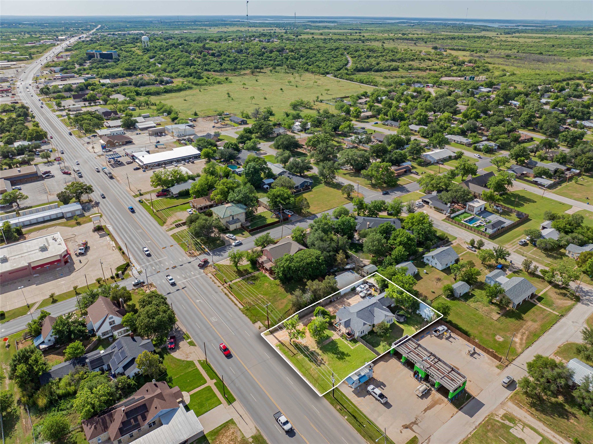 1404 W Walker Street Breckenridge TX 76424