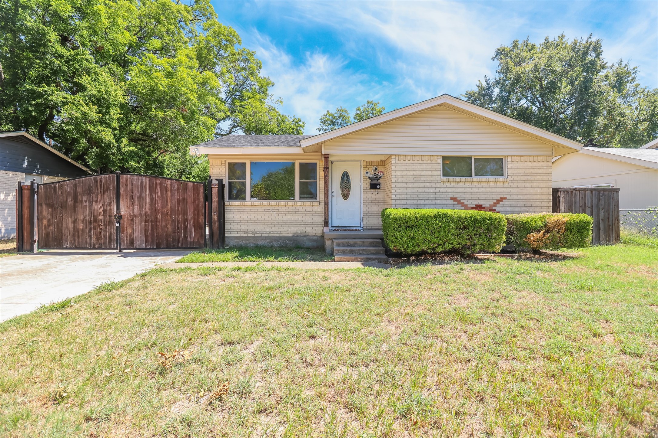 1026 Powell Circle Mesquite TX 75149