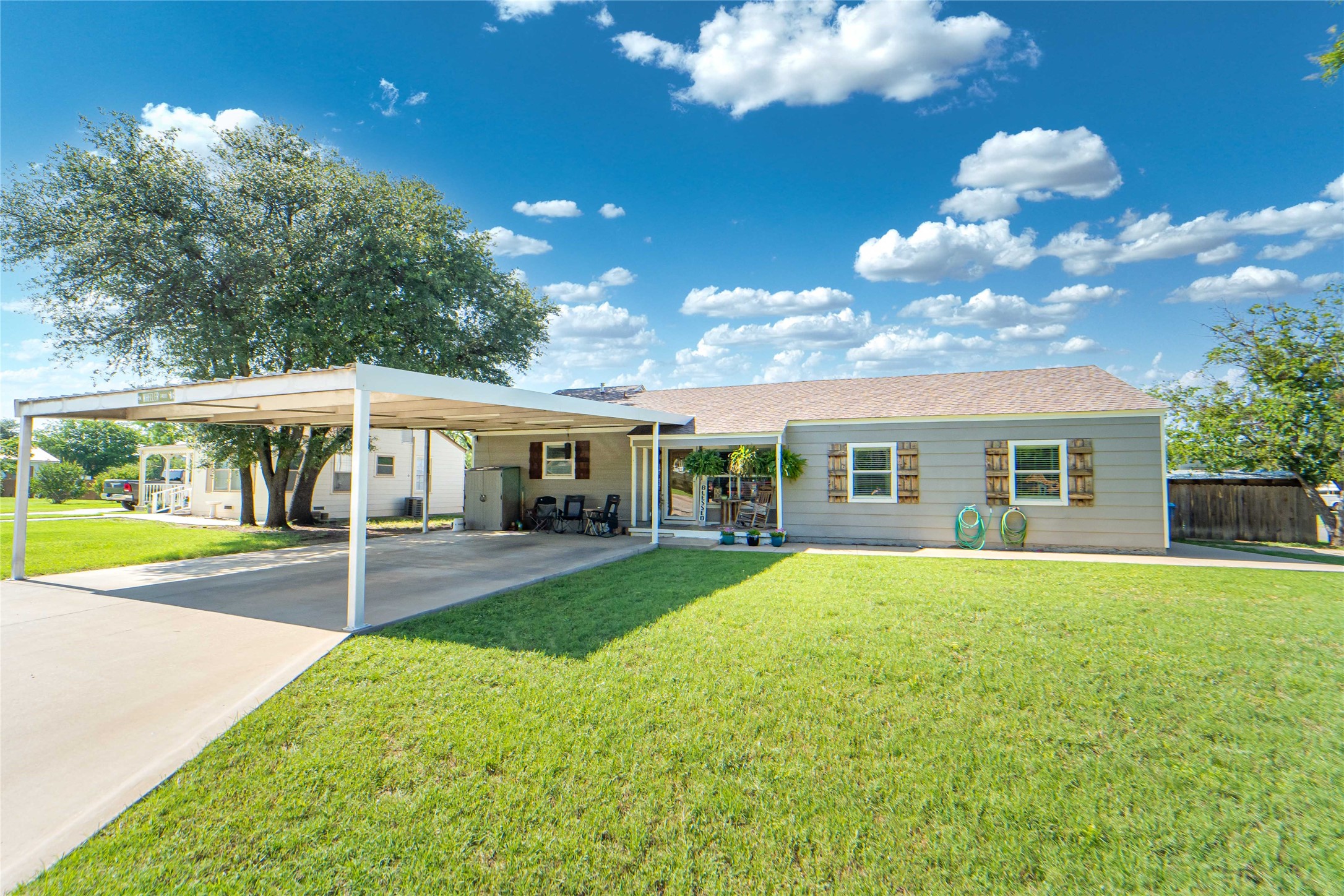 1400 W Wheeler Street Breckenridge TX 76424