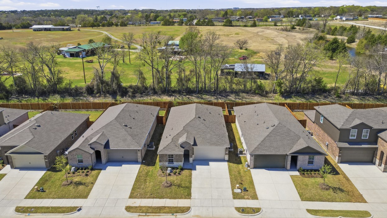 4416 Carnation Drive Sherman TX 75090