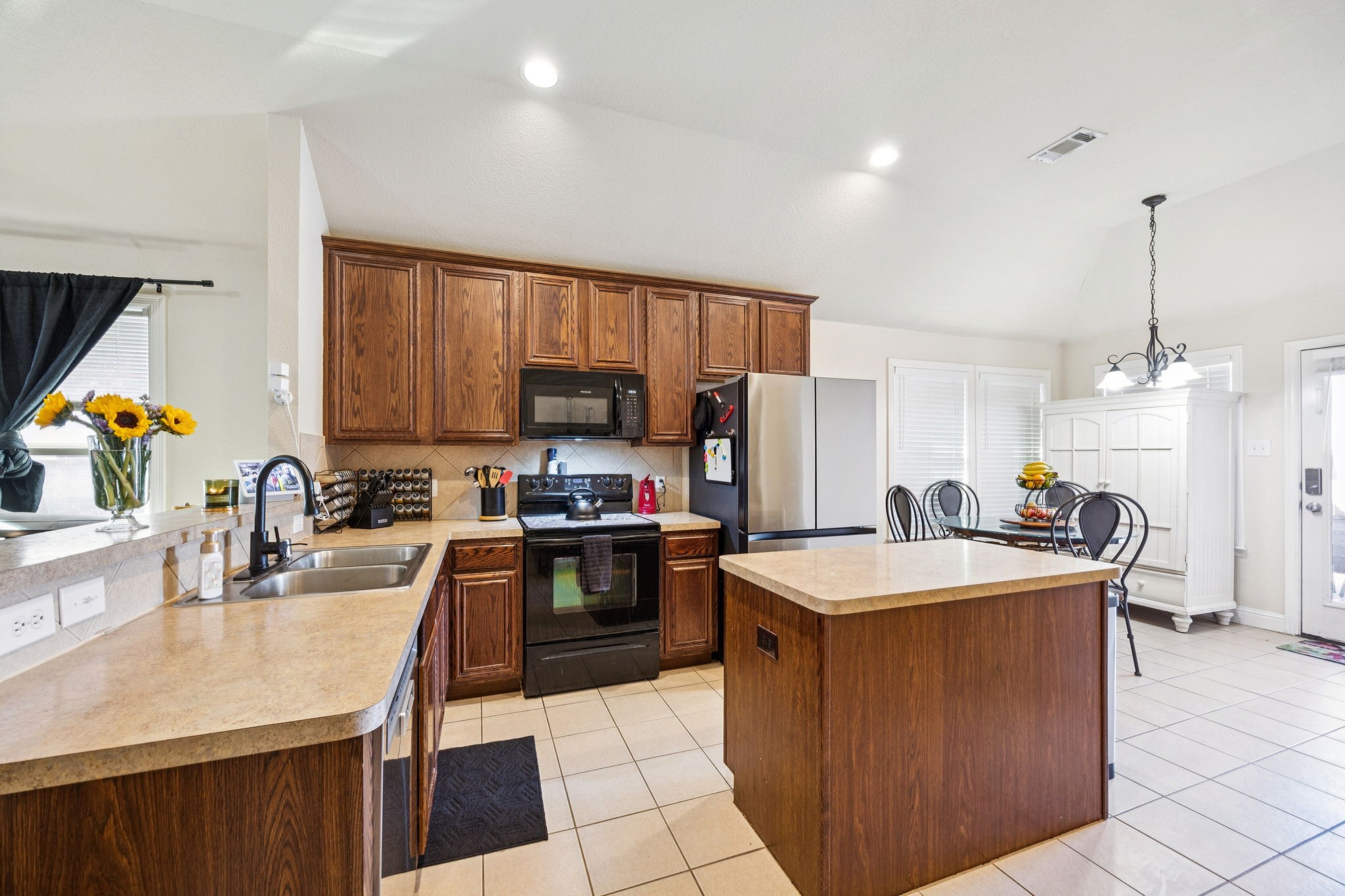 1601 Applegate Way Royse City TX 75189