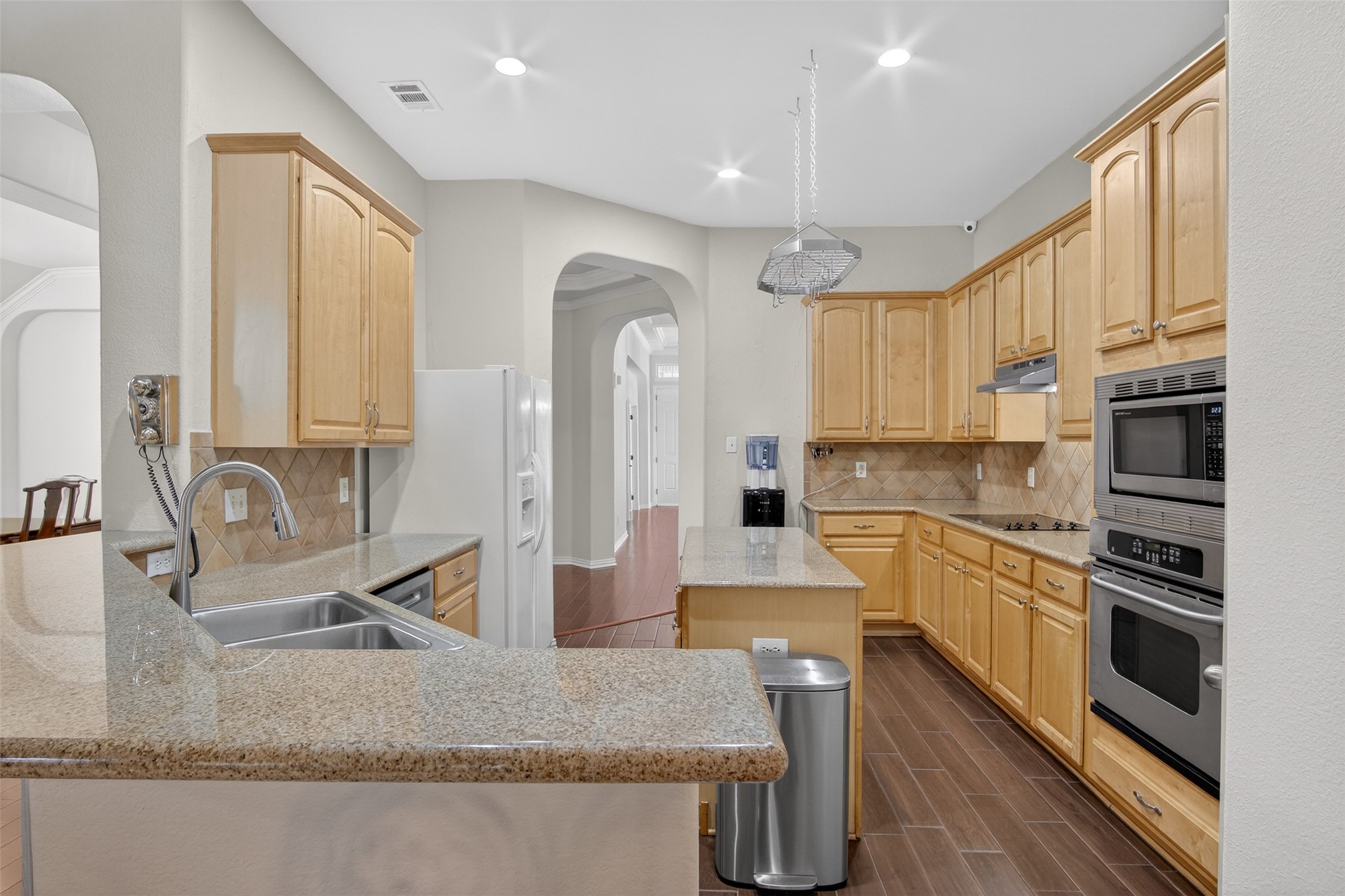 1410 Oxbow Drive Cedar Hill TX 75104