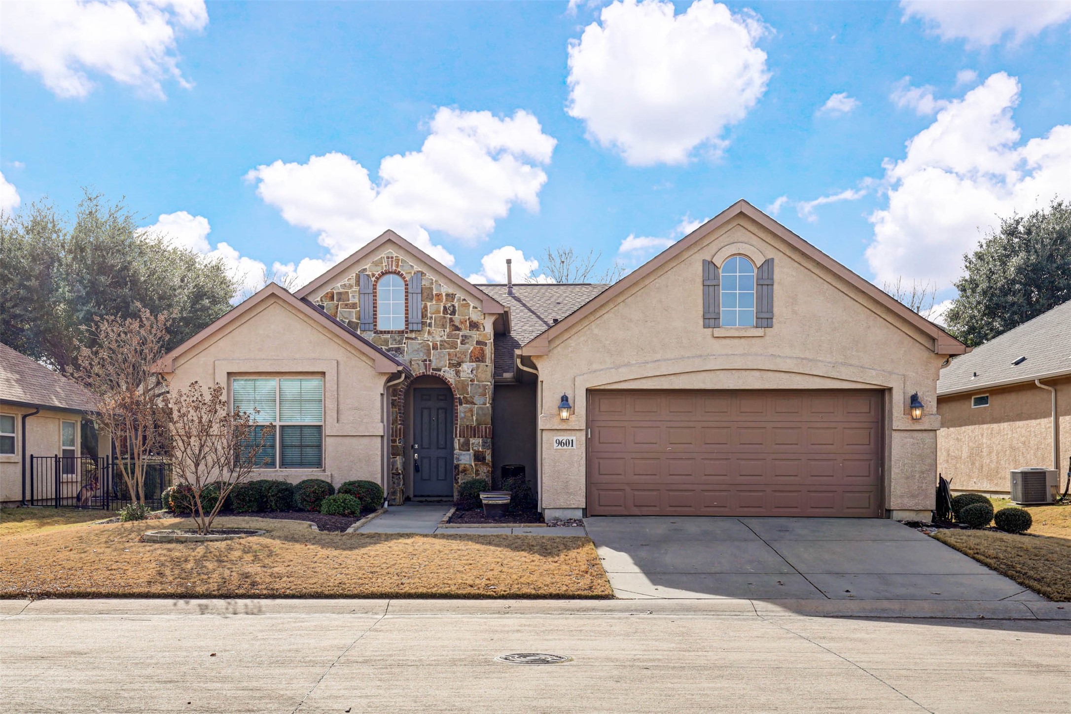 9601 Ravenwood Drive Denton TX 76207