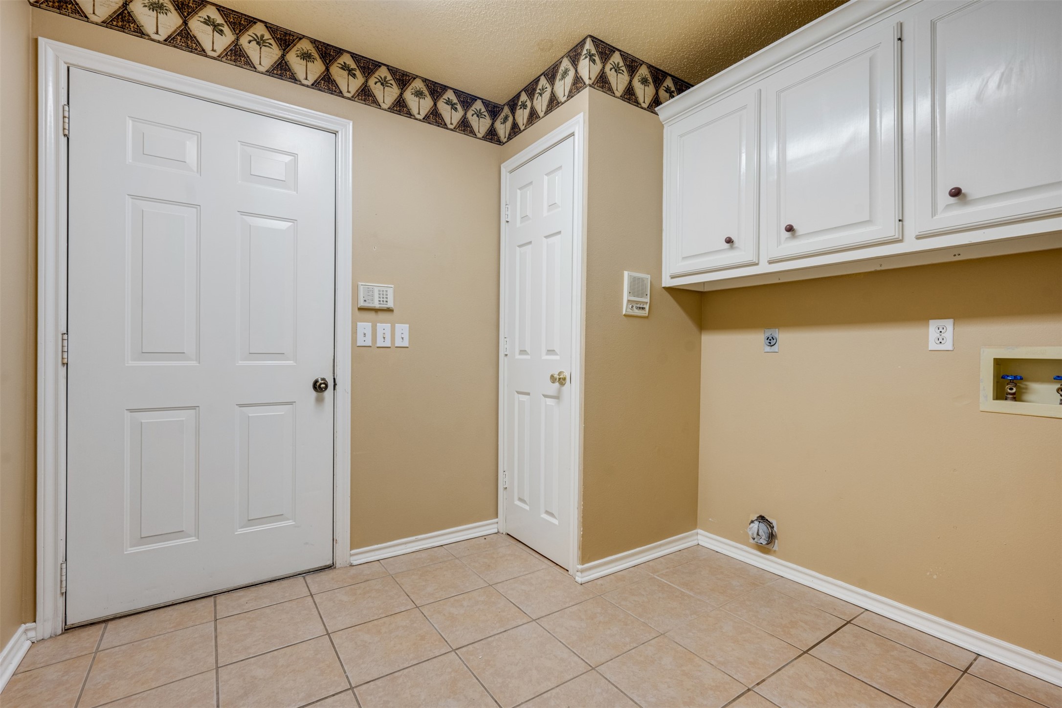 443 Copperhead Trail Powderly TX 75473