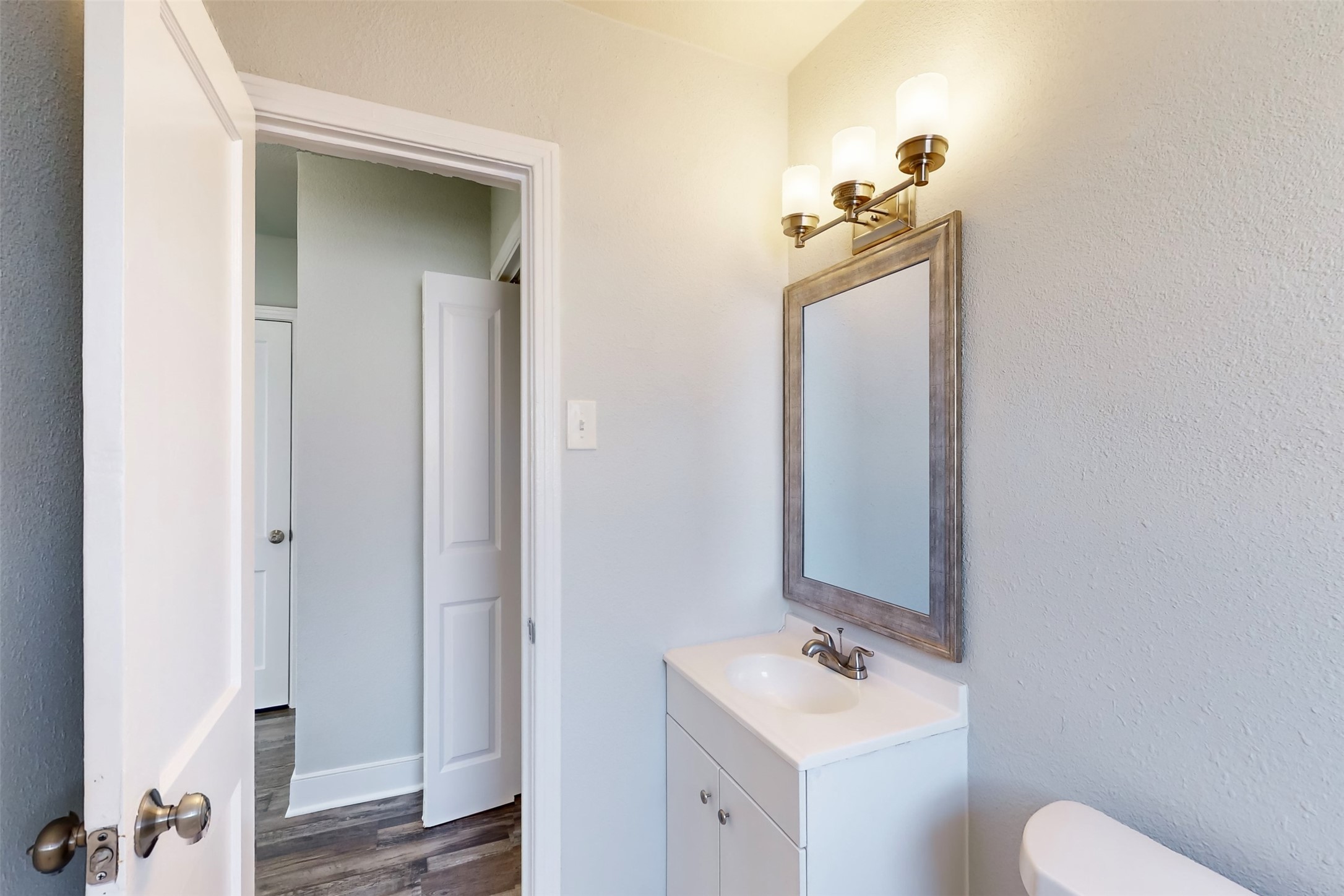 2667 Custer Drive Dallas TX 75216