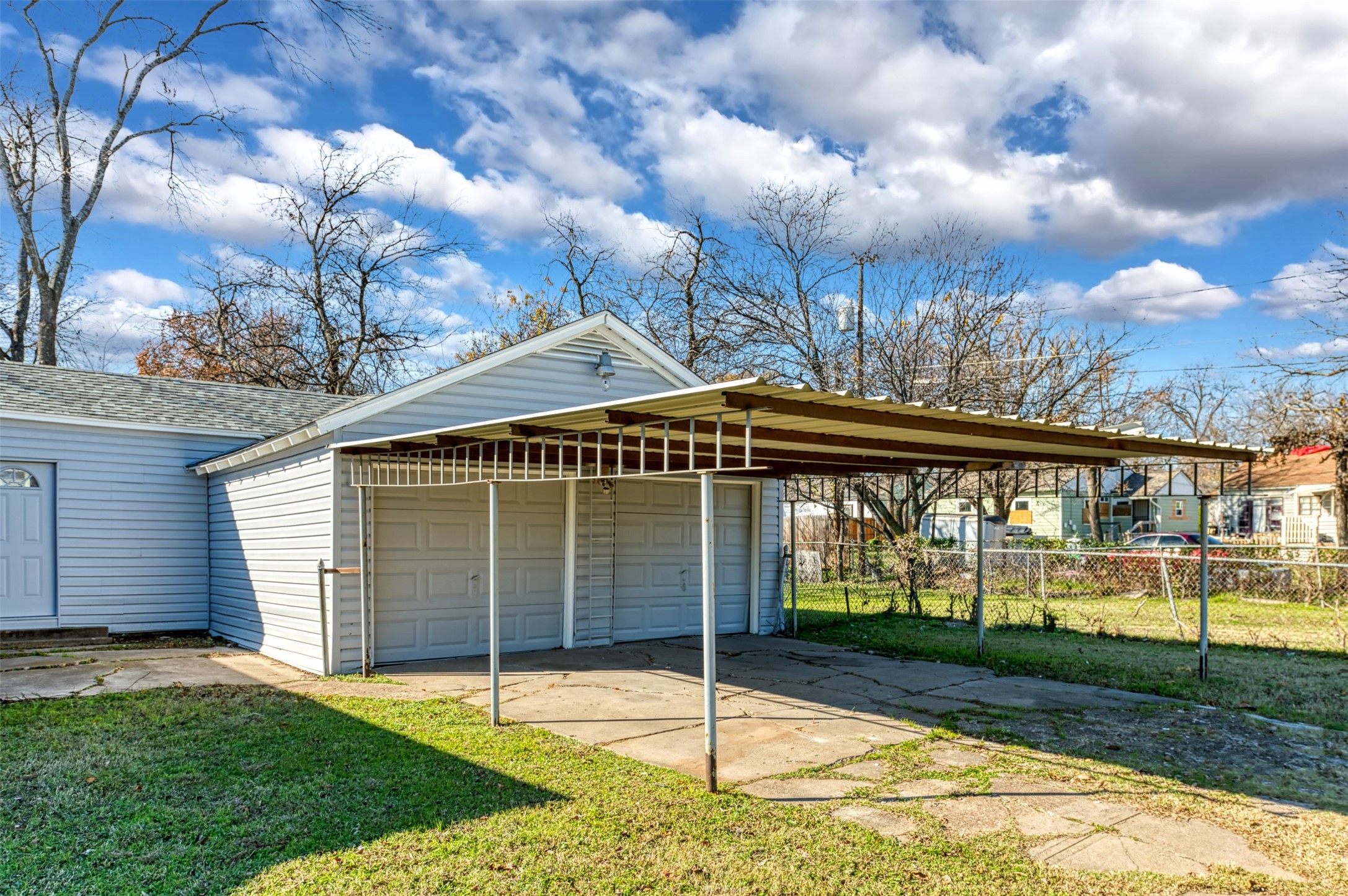 2667 Custer Drive Dallas TX 75216