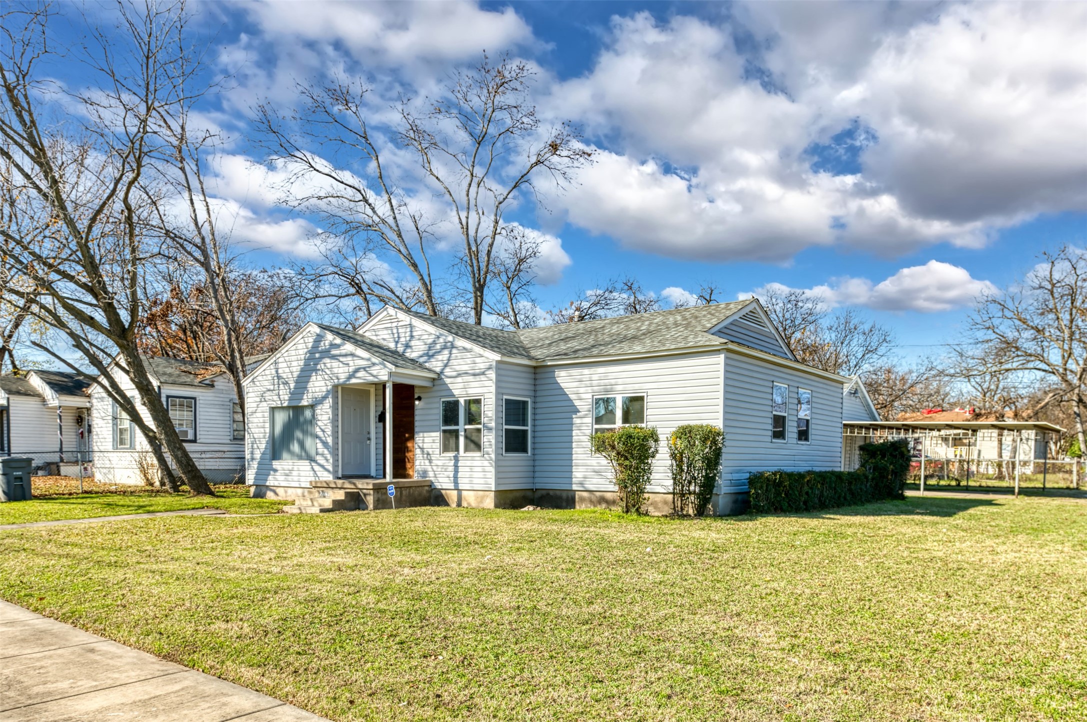 2667 Custer Drive Dallas TX 75216