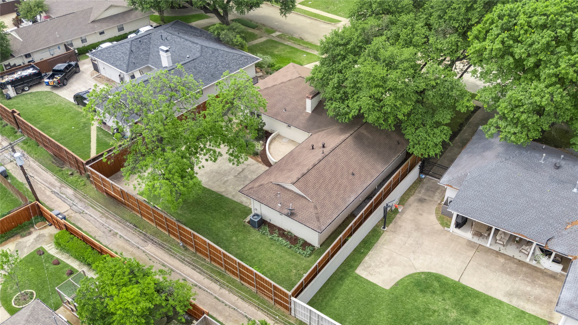 6247 Annapolis Lane Dallas TX 75214