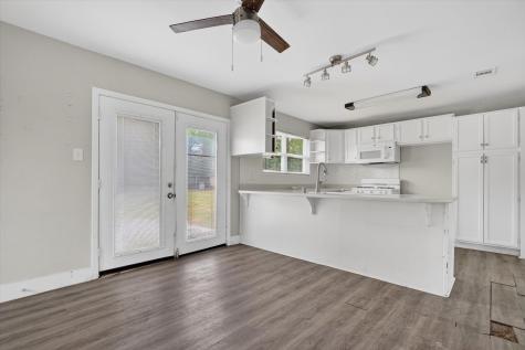 221 2nd Street Wilmer TX 75172
