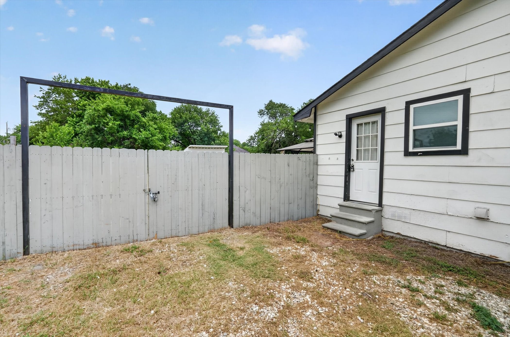 221 2nd Street Wilmer TX 75172