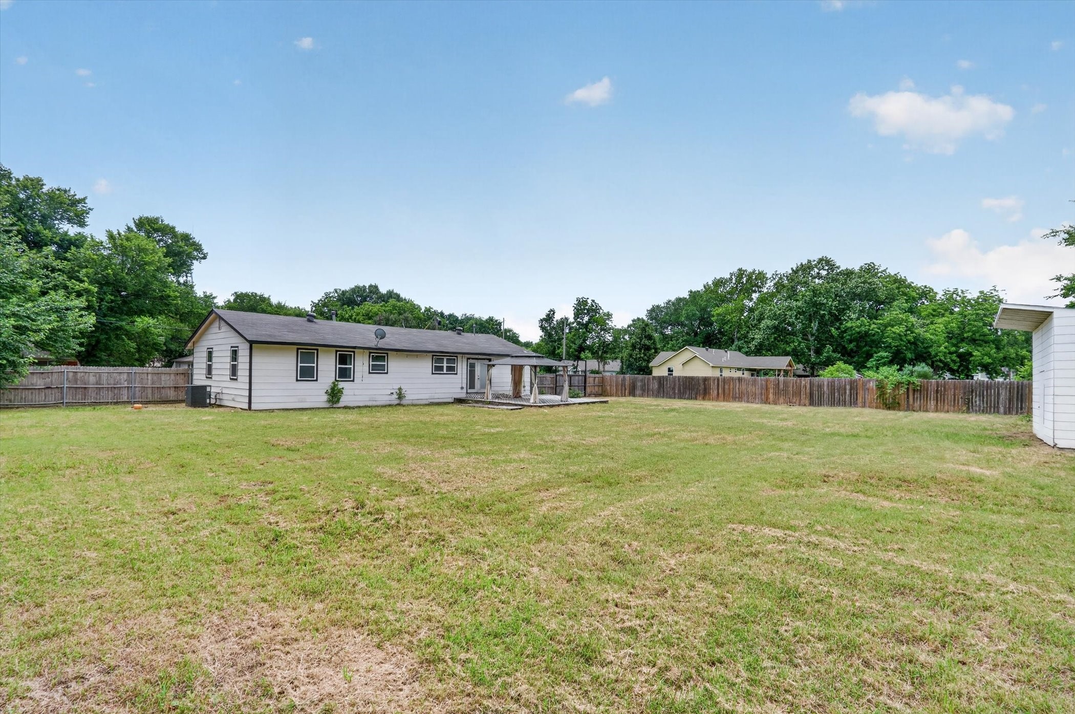 221 2nd Street Wilmer TX 75172