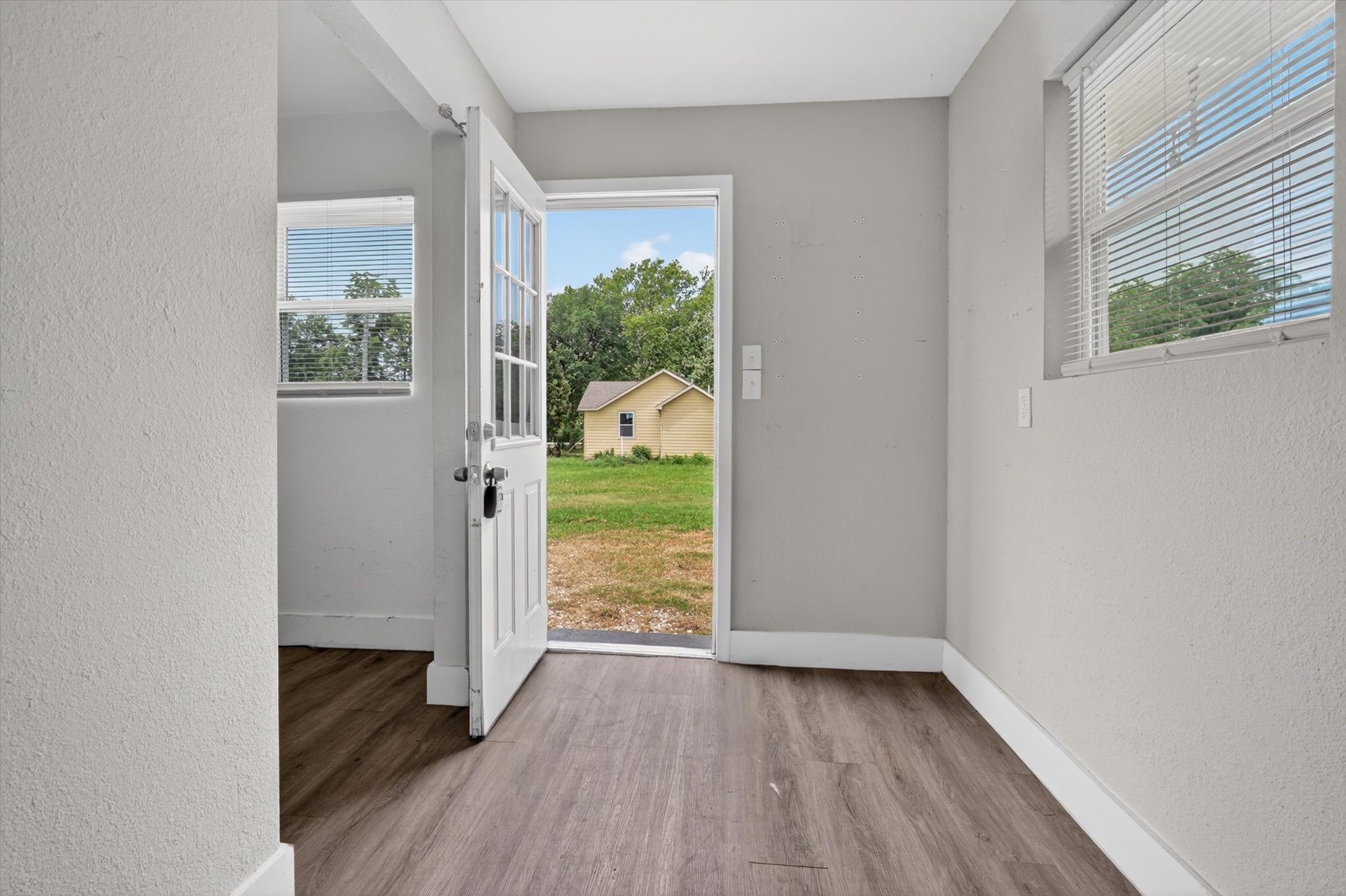 221 2nd Street Wilmer TX 75172