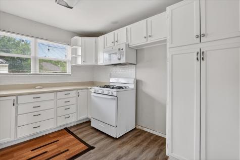 221 2nd Street Wilmer TX 75172