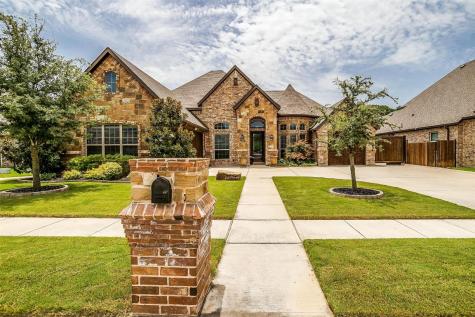 9104 Northampton Drive North Richland Hills TX 76182