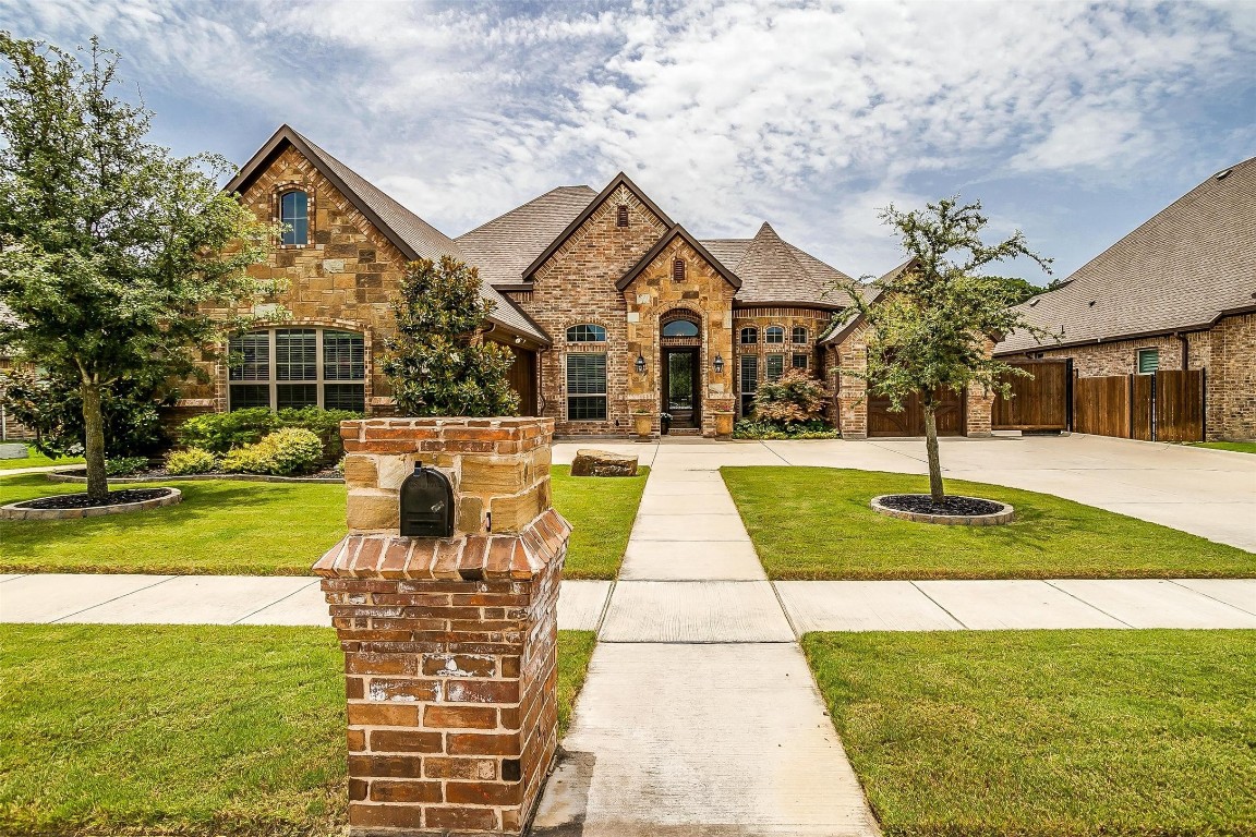9104 Northampton Drive North Richland Hills TX 76182