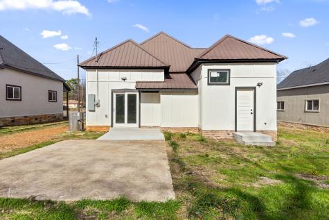 1259 Bonham Street Paris TX 75460