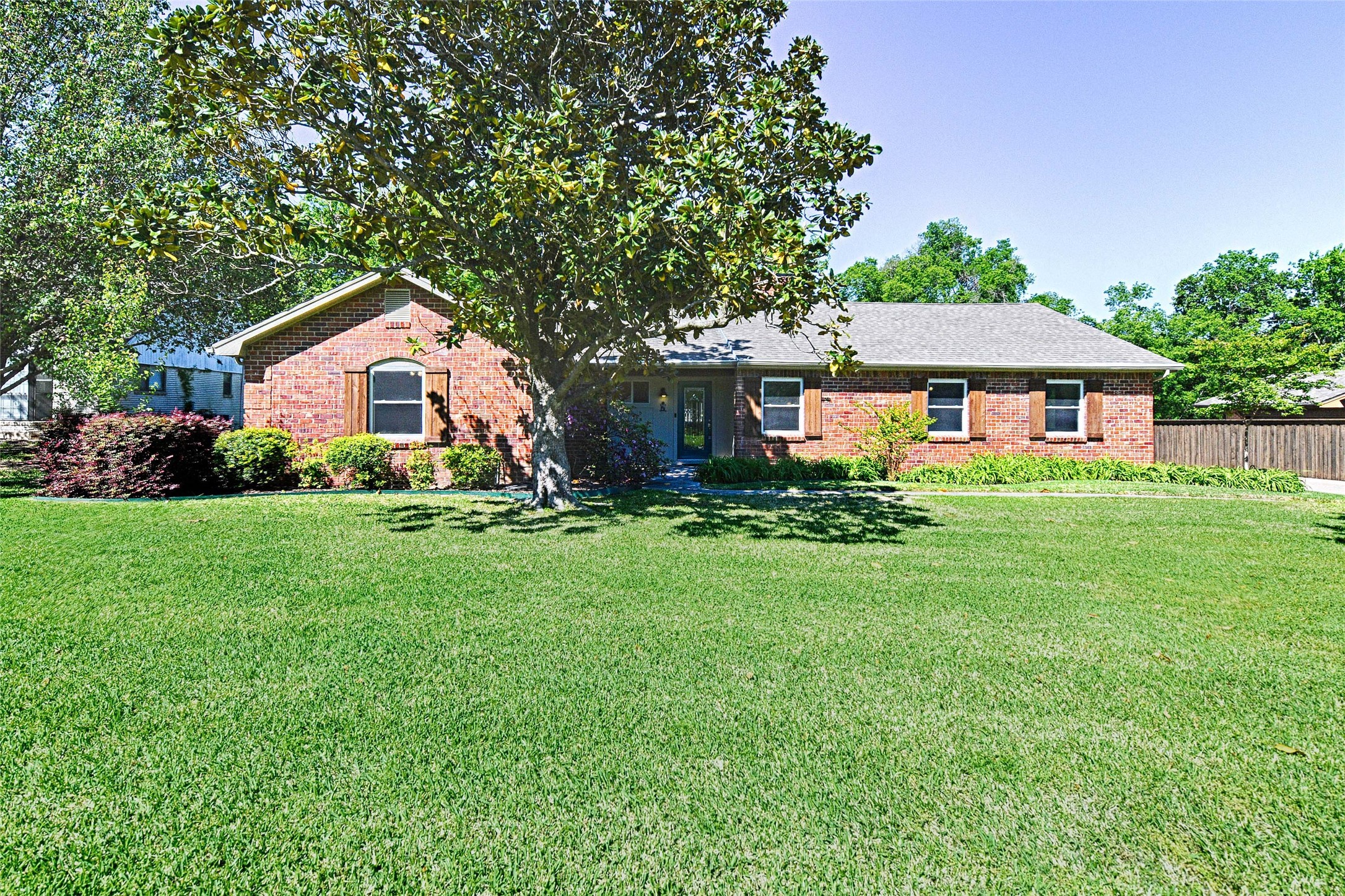 4 Patterson Drive Greenville TX 75402