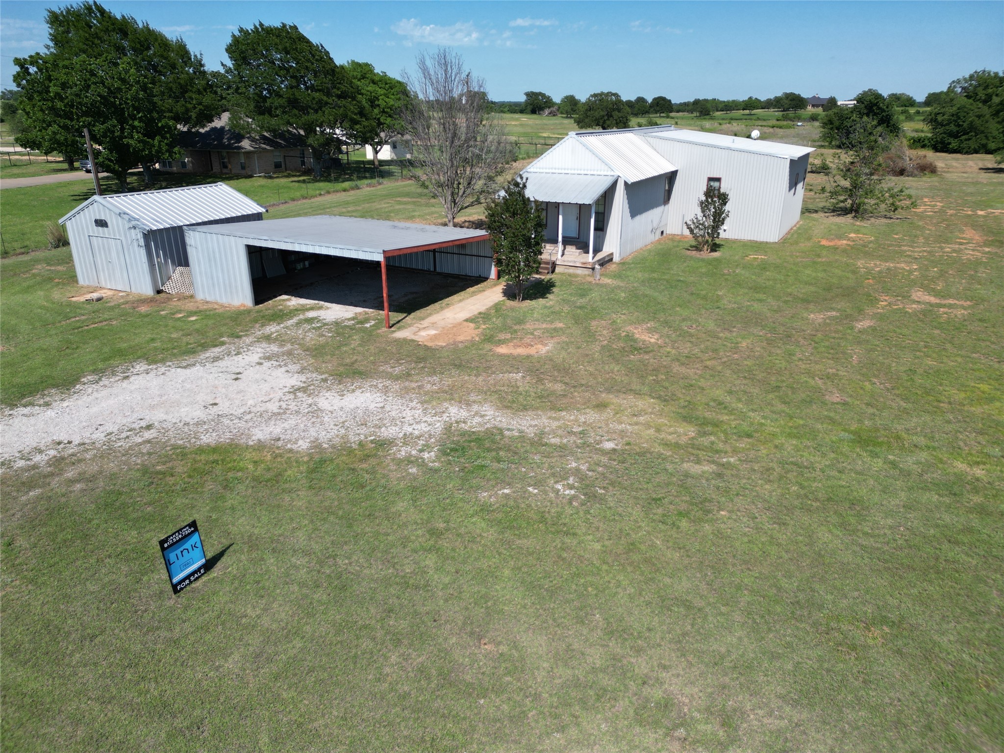1701 Fox Road Millsap TX 76066