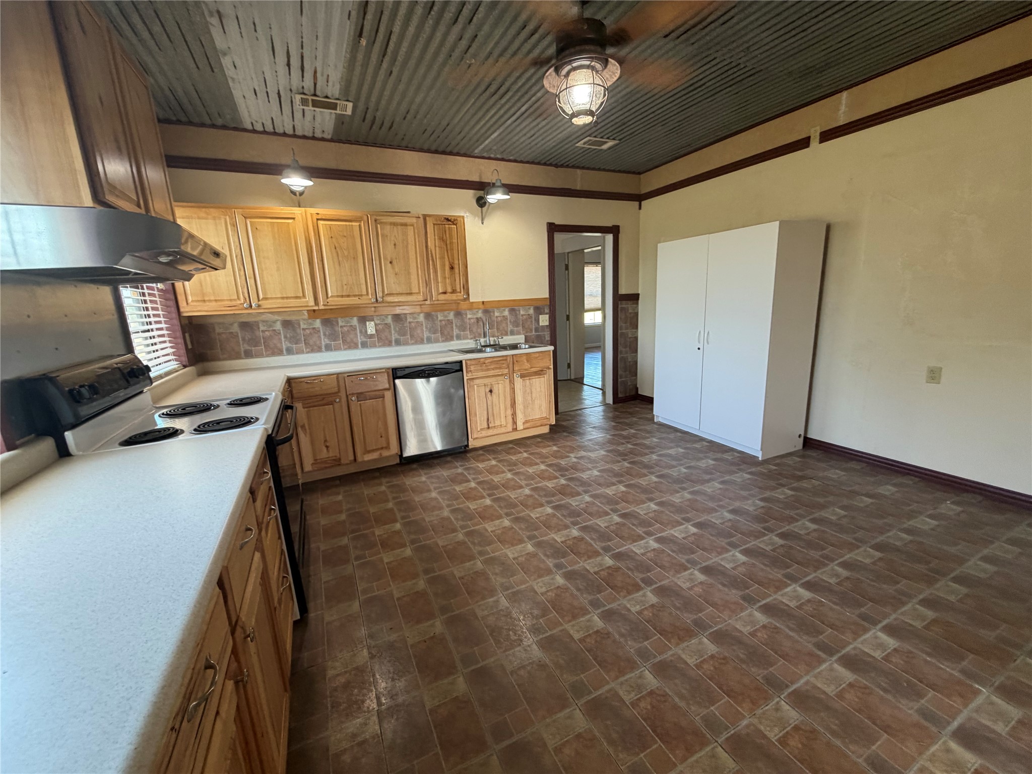 1701 Fox Road Millsap TX 76066