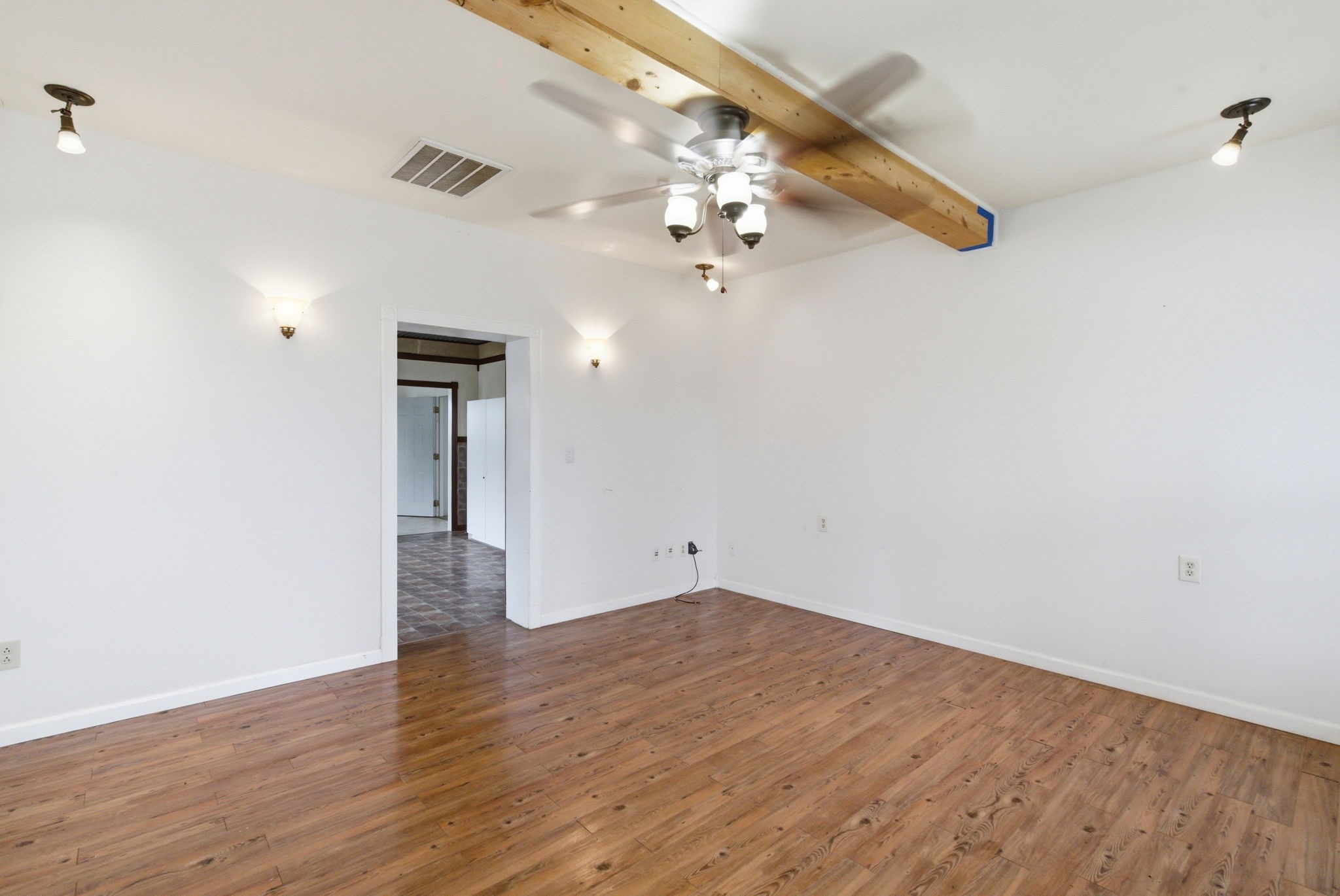 1701 Fox Road Millsap TX 76066