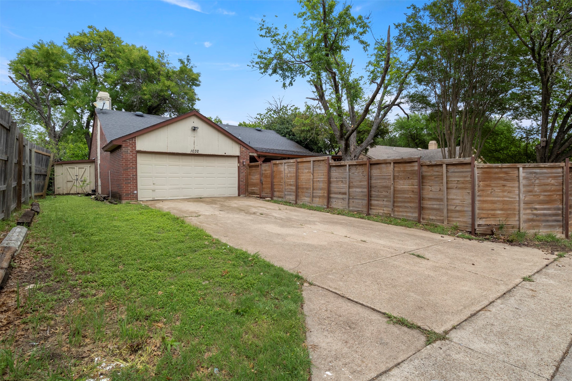 1032 Twin Falls Drive Desoto TX 75115
