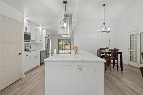 1032 Twin Falls Drive Desoto TX 75115