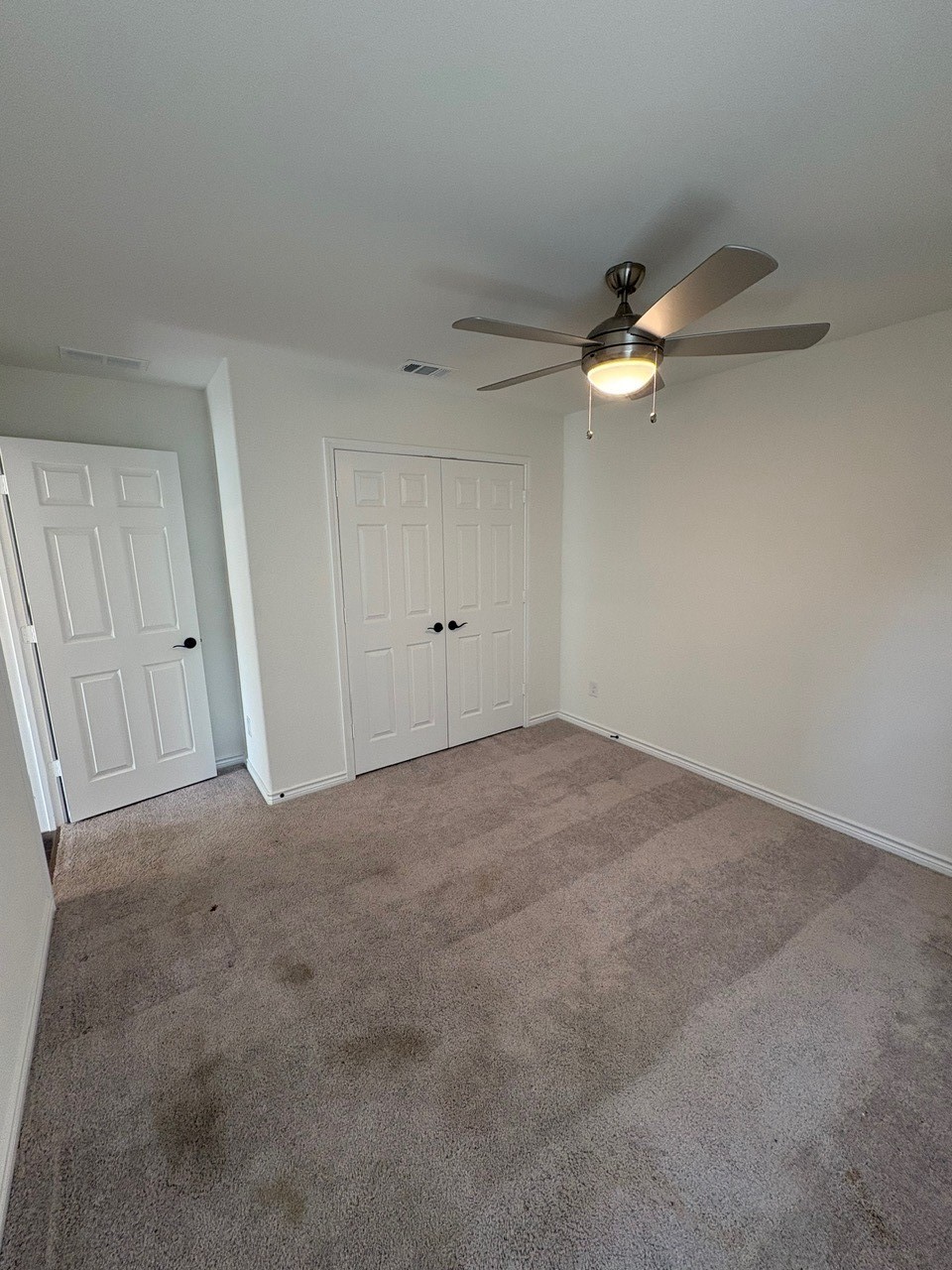 1833 Aslynn Circle Aubrey TX 76227