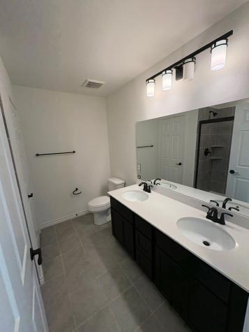 1833 Aslynn Circle Aubrey TX 76227