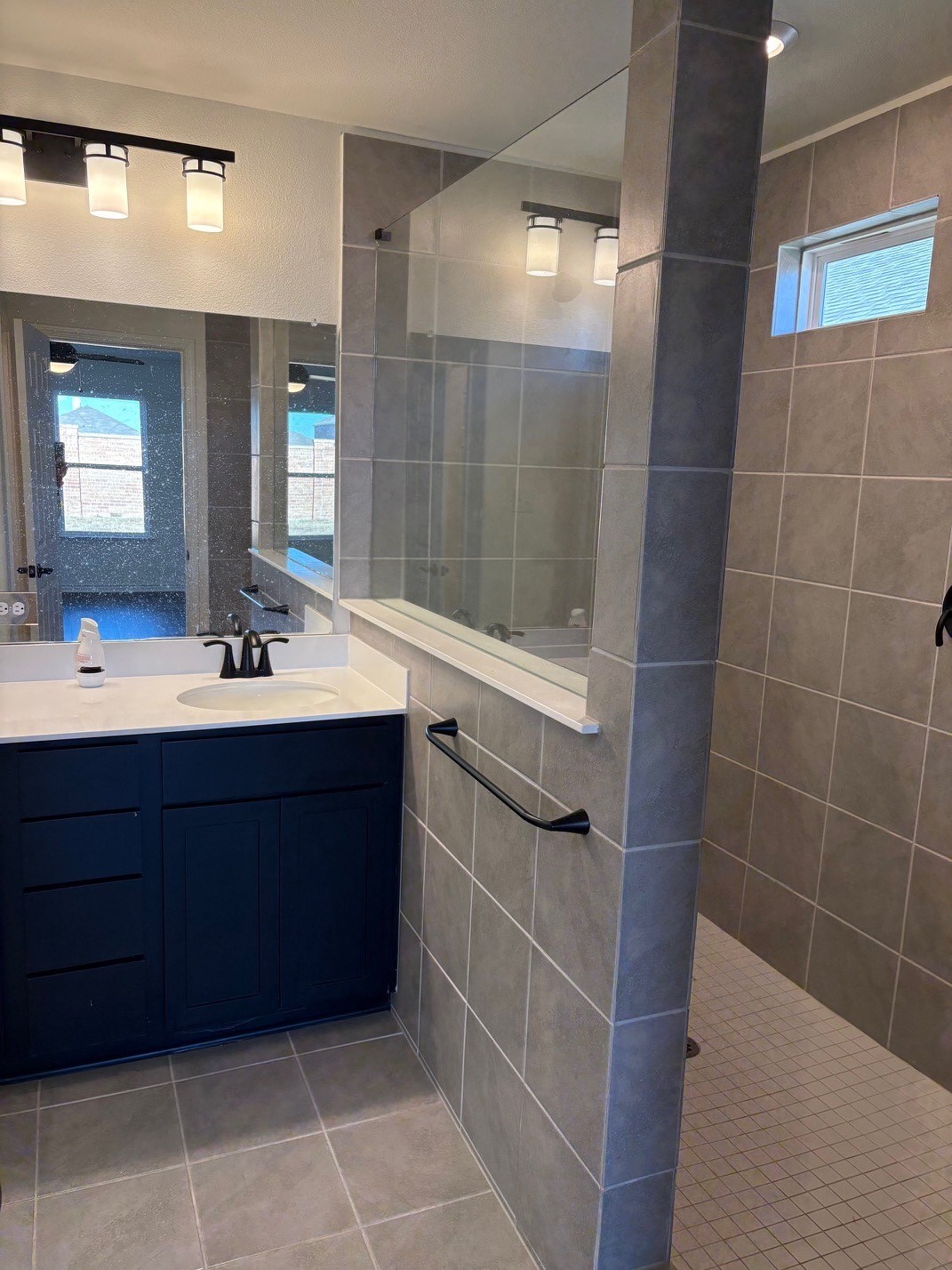 1833 Aslynn Circle Aubrey TX 76227