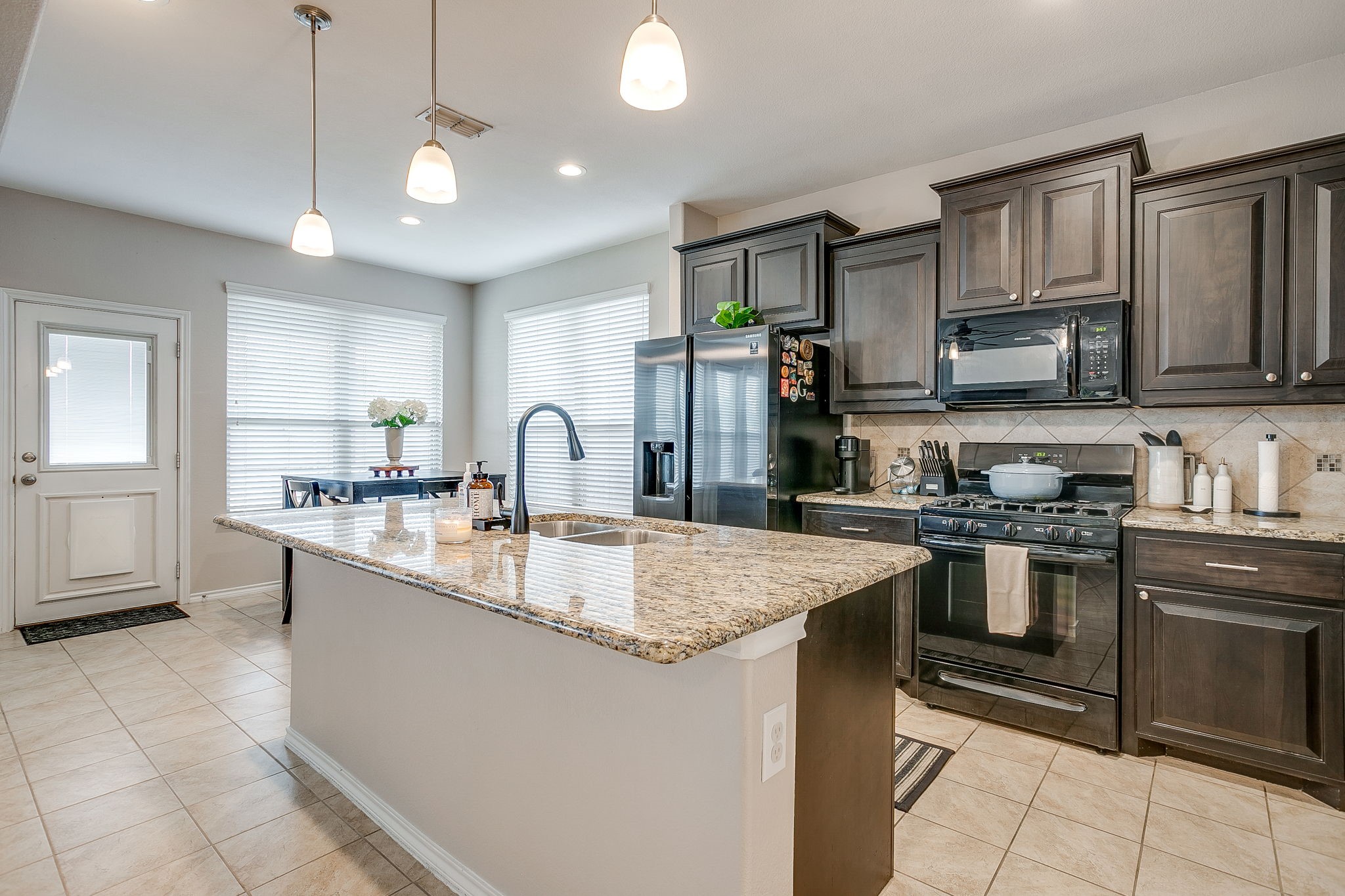 5220 Sugarcane Lane Fort Worth TX 76179