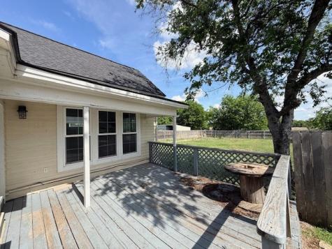 312 Poplar Street Italy TX 76651