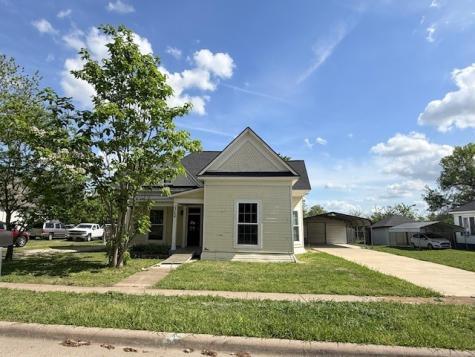 312 Poplar Street Italy TX 76651