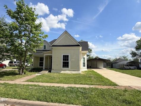 312 Poplar Street Italy TX 76651