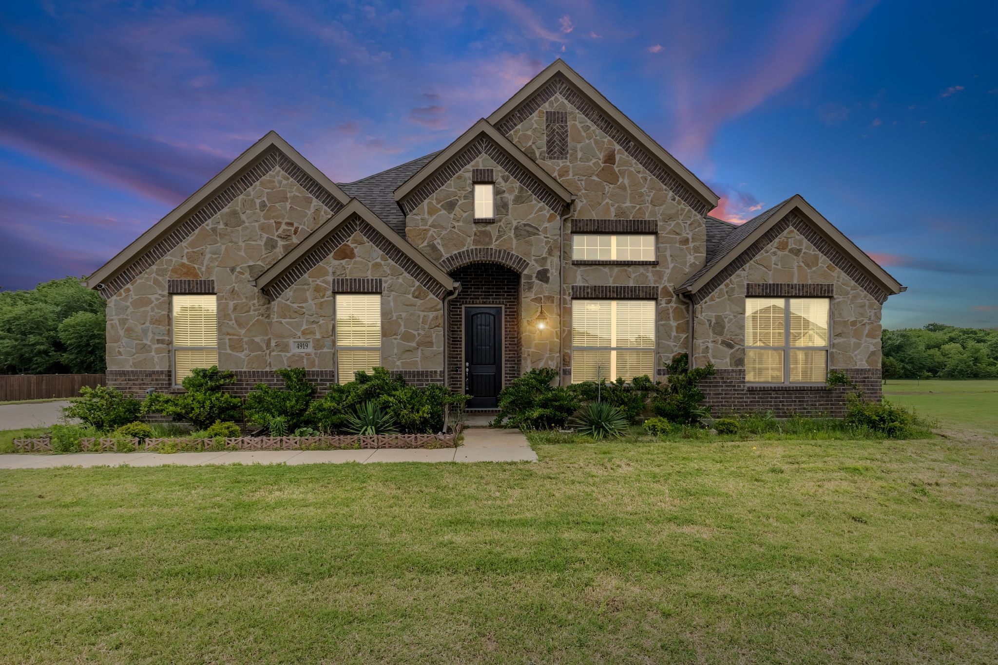 4919 Elizabeth Way Lone Oak TX 75453