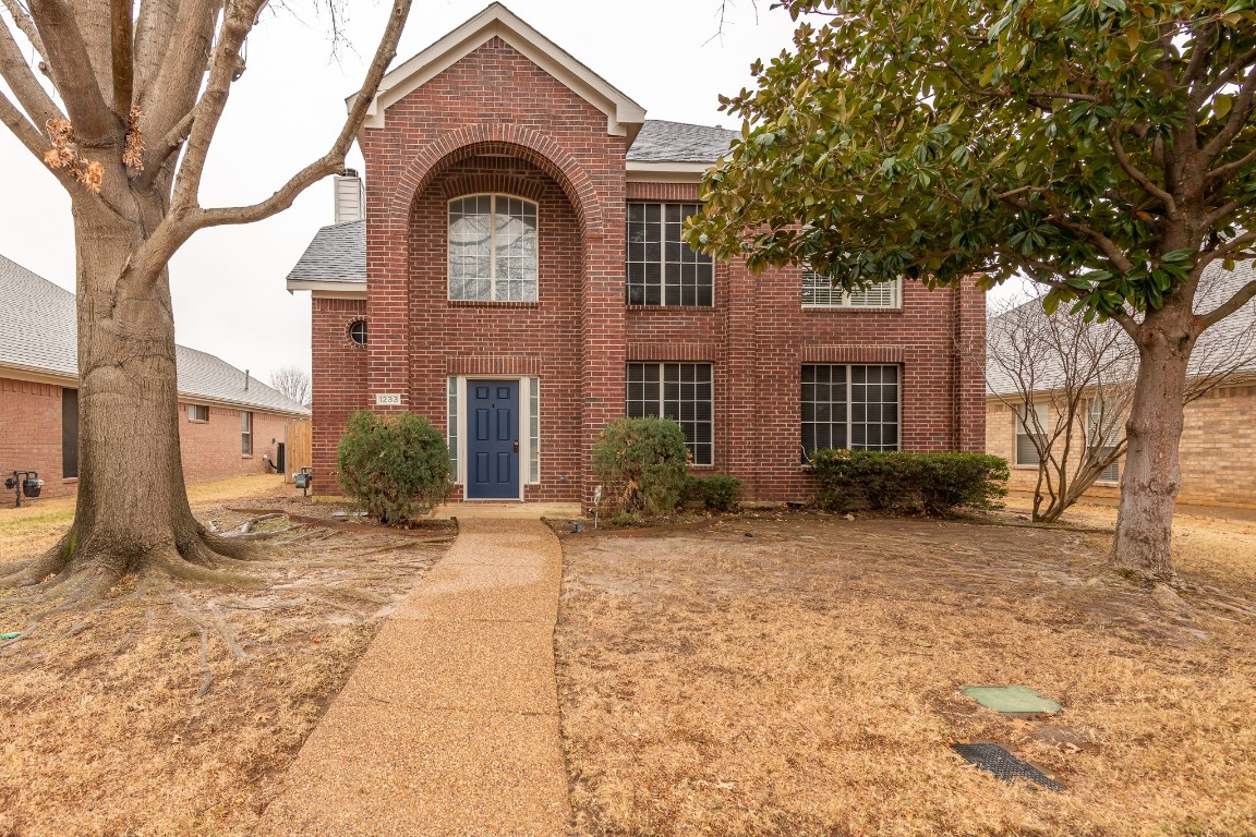 1233 Taylor Lane Lewisville TX 75077