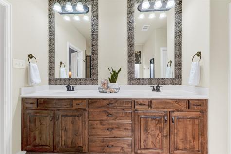 10624 Leesa Drive Mckinney TX 75072