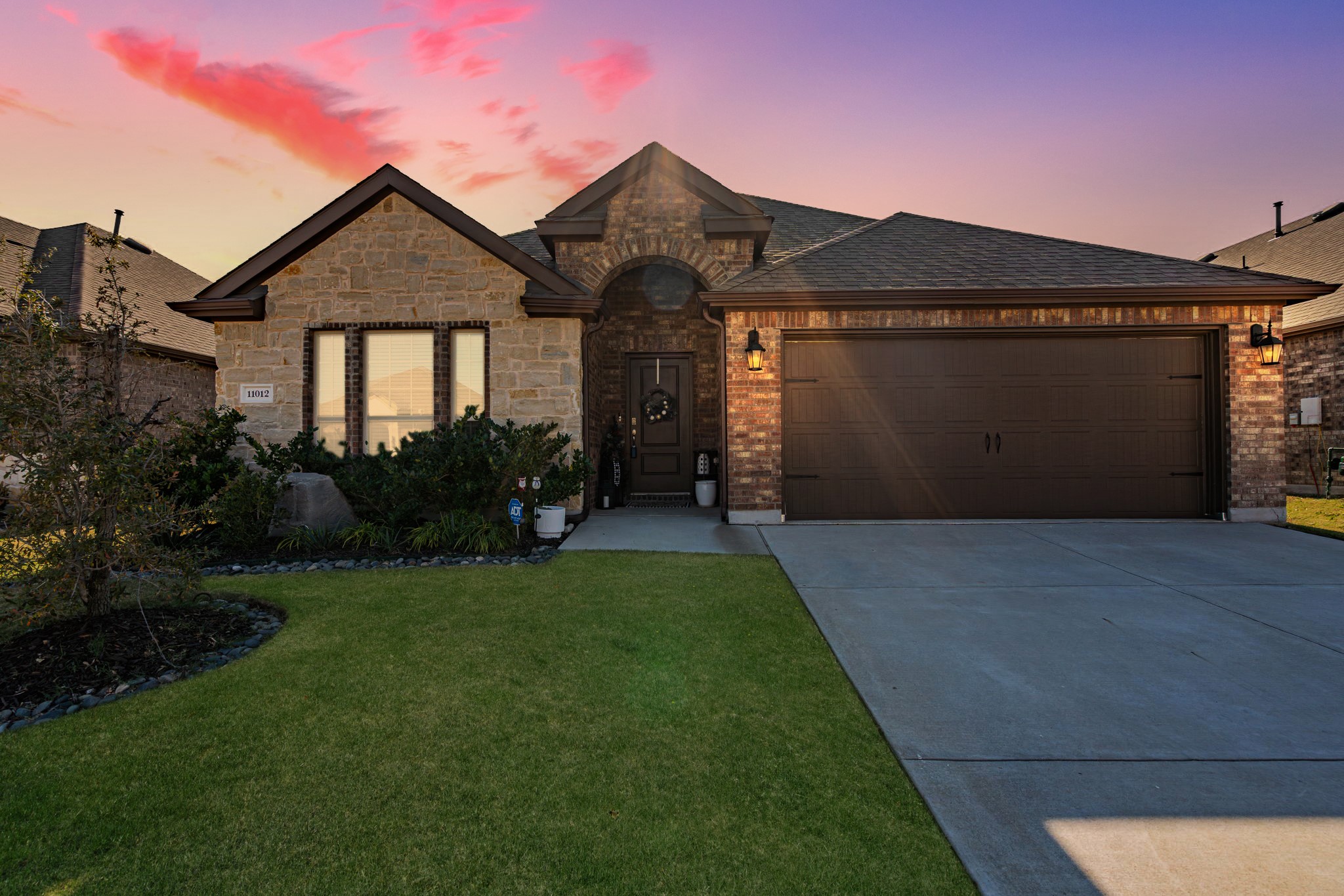 11012 Klondike Lane Aubrey TX 76227