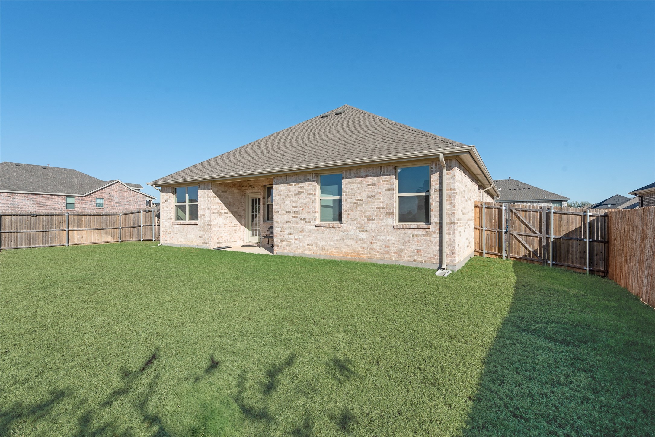 136 Creekside Drive Sanger TX 76266