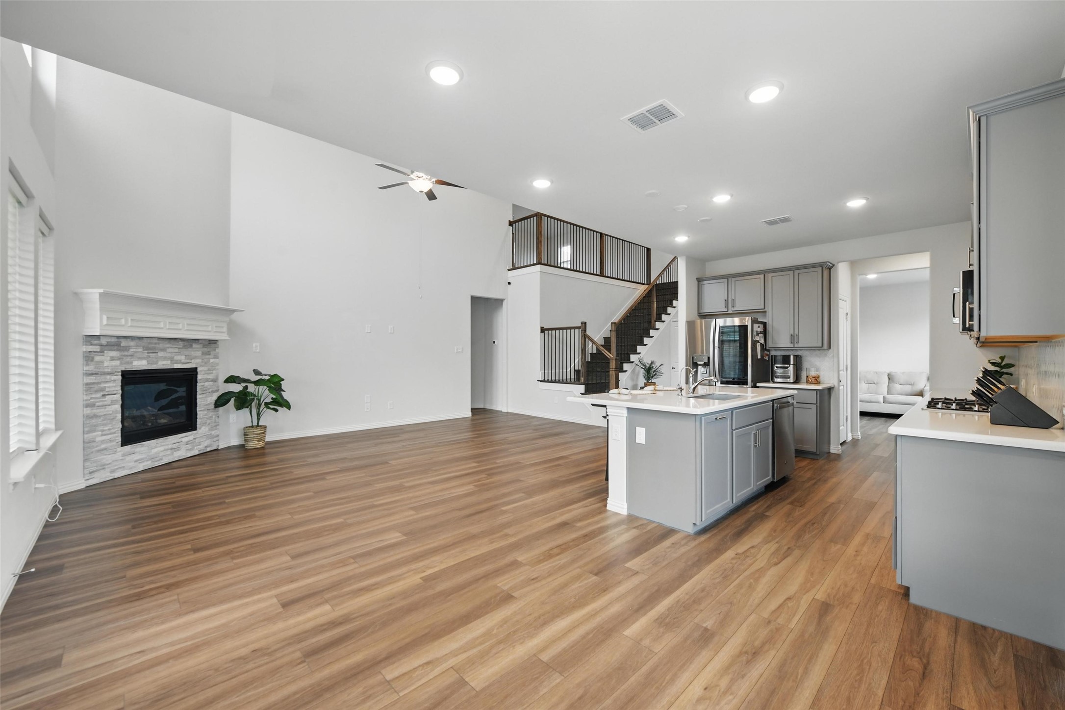 421 Acton Avenue Fort Worth TX 76131