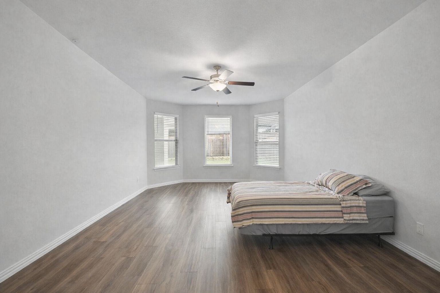 421 Acton Avenue Fort Worth TX 76131