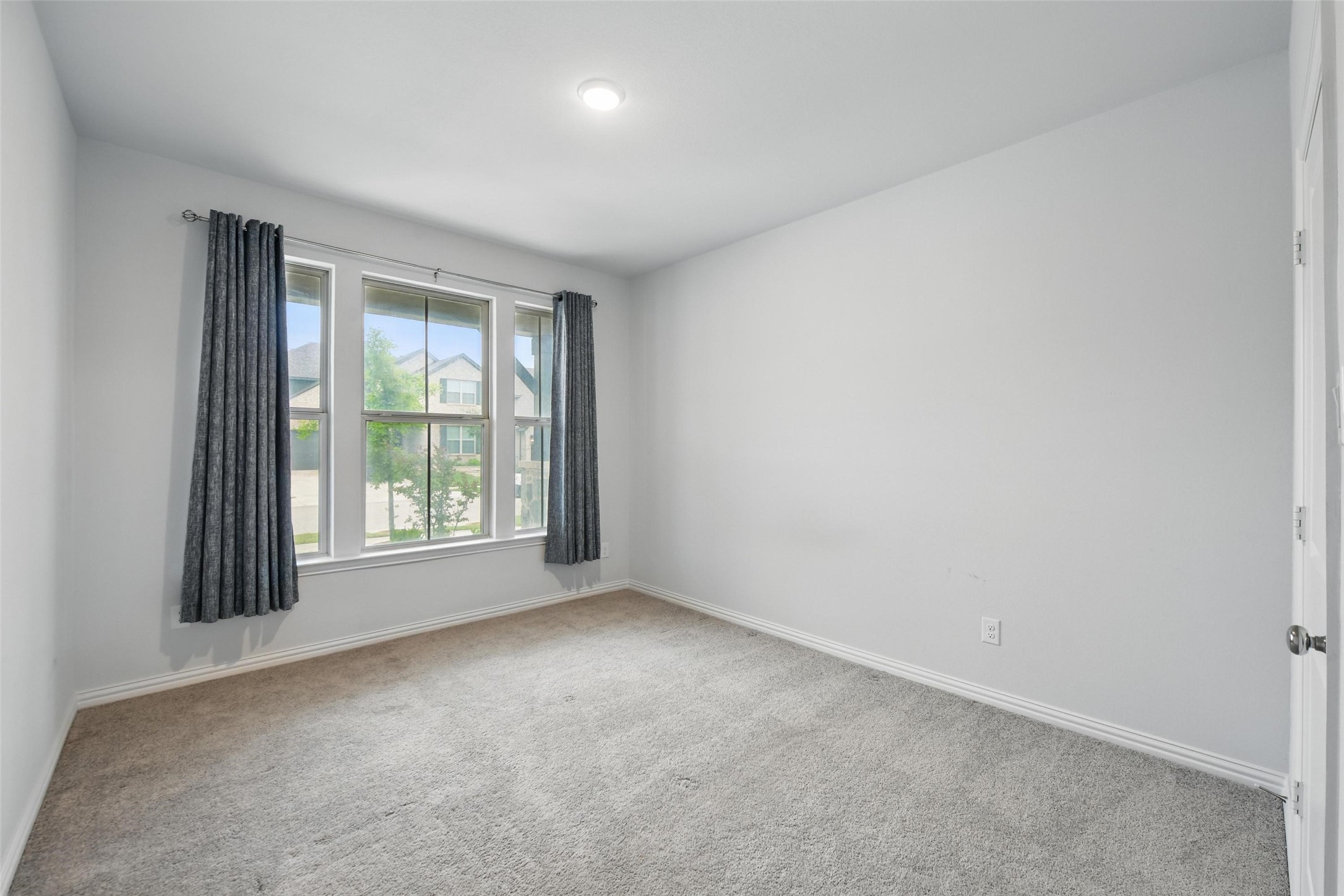 421 Acton Avenue Fort Worth TX 76131